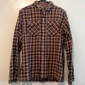 KUHL Dillingr Men’s Flannel Shirt Dark Earth. Size small